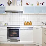 Irena Family House بيت ضيافة *